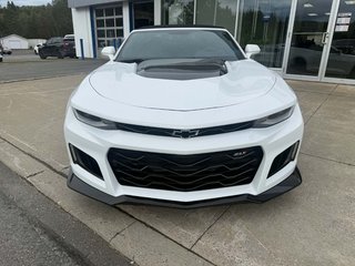 2020 Chevrolet Camaro ZL1 in Edmundston, New Brunswick - 3 - w320h240px