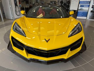 2025 Chevrolet CORVETTE Z06 1LZ in Edmundston, New Brunswick - 2 - w320h240px