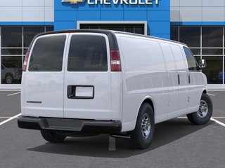 Chevrolet Express Cargo 2500 WT 155'' 2026 à Edmundston, Nouveau-Brunswick - 4 - w320h240px