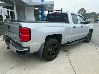 2017 Chevrolet Silverado 1500 Custom in Edmundston, New Brunswick - 5 - w320h240px