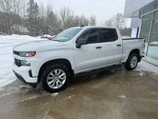 Chevrolet Silverado 1500 Custom 2021 à Edmundston, Nouveau-Brunswick - 4 - w320h240px