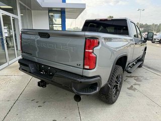 Chevrolet Silverado 2500 4WD LT Crew  2026 à Edmundston, Nouveau-Brunswick - 6 - w320h240px