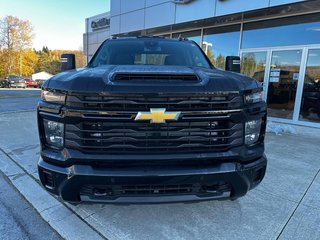 2025  SILVERADO 2500 HD CUSTOM in Edmundston, New Brunswick - 2 - w320h240px