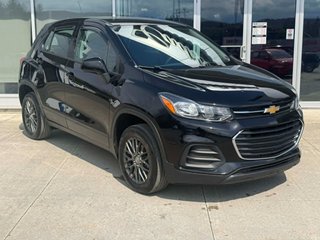 2019 Chevrolet Trax LS in Edmundston, New Brunswick - 2 - w320h240px