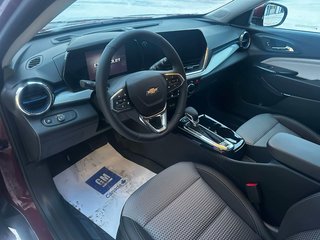 2025 Chevrolet Trax LT in Edmundston, New Brunswick - 5 - w320h240px