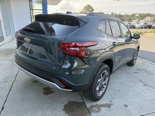 2025 Chevrolet Trax LT in Edmundston, New Brunswick - 6 - w320h240px