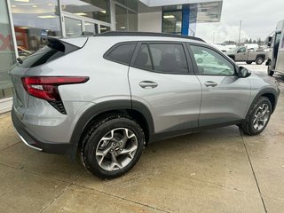 2026 Chevrolet Trax LT in Edmundston, New Brunswick - 4 - w320h240px