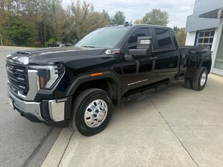 2025 GMC Sierra 3500HD Pro in Edmundston, New Brunswick - 4 - w320h240px