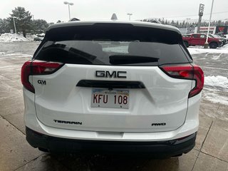 2020 GMC Terrain SLT in Edmundston, New Brunswick - 5 - w320h240px