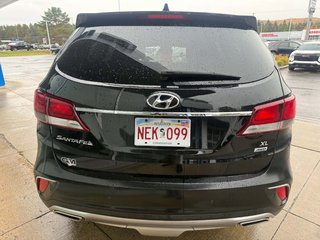 2017 Hyundai Santa Fe XL Premium in Edmundston, New Brunswick - 6 - w320h240px