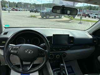 Hyundai Venue Trend w/Urban Pkg/Grey-Lime Interior 2020 à Edmundston, Nouveau-Brunswick - 6 - w320h240px