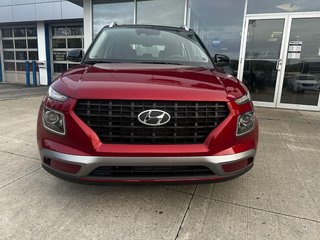 2024 Hyundai Venue Preferred in Edmundston, New Brunswick - 2 - w320h240px