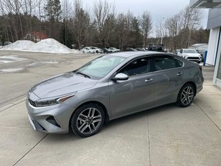Kia Forte  2024 à Edmundston, Nouveau-Brunswick - 3 - w320h240px