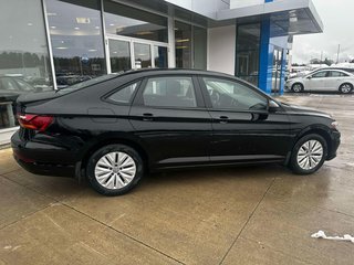 2019 Volkswagen Jetta Comfortline in Edmundston, New Brunswick - 4 - w320h240px