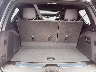 2023 Cadillac Escalade 4WD Sport in Drummondville, Quebec - 6 - w320h240px