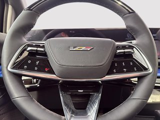 2026 Cadillac Optiq-V V-Series in Drummondville, Quebec - 12 - w320h240px