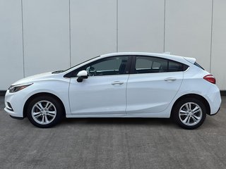 2018 Chevrolet Cruze LS in Drummondville, Quebec - 5 - w320h240px