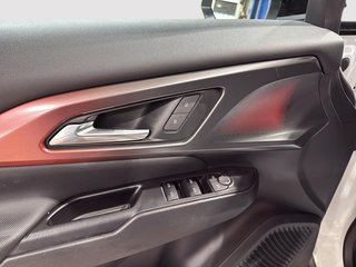 Chevrolet Equinox EV RS 2024 à Drummondville, Québec - 12 - w320h240px