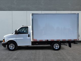 2023 Chevrolet EXPRESS CUTAWAY 3500 BASE in Drummondville, Quebec - 5 - w320h240px