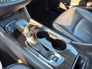 2023 Chevrolet Malibu 2LT in Drummondville, Quebec - 19 - w320h240px