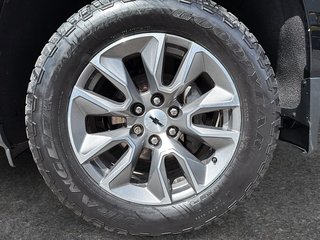 2021 Chevrolet Silverado 1500 RST in Drummondville, Quebec - 6 - w320h240px