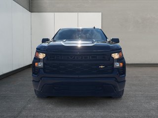 Chevrolet Silverado 1500 Custom 2023 à Drummondville, Québec - 2 - w320h240px