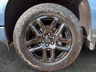 Chevrolet Silverado 1500 Custom 2024 à Drummondville, Québec - 6 - w320h240px