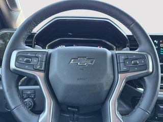 2025 Chevrolet Silverado 1500 LT Trail Boss in Drummondville, Quebec - 14 - w320h240px