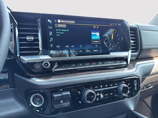 2025 Chevrolet Silverado 1500 LT Trail Boss in Drummondville, Quebec - 18 - w320h240px