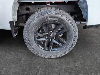 2026 Chevrolet Silverado 1500 Custom Trail Boss in Drummondville, Quebec - 6 - w320h240px