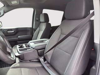 Chevrolet Silverado 1500 Custom Trail Boss 2026 à Drummondville, Québec - 8 - w320h240px