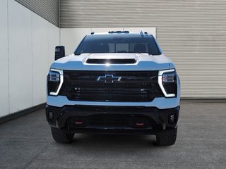 2026 Chevrolet SILVERADO 2500 4RM LTZ CREW in Drummondville, Quebec - 2 - w320h240px