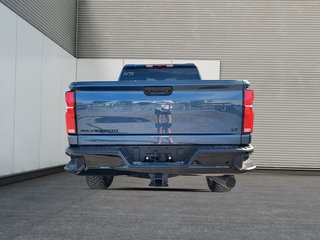Chevrolet Silverado 2500 HD LT 2026 à Drummondville, Québec - 3 - w320h240px