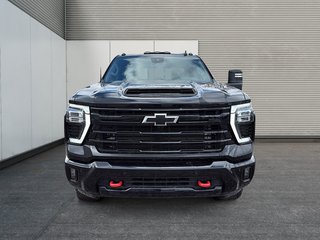 Chevrolet Silverado 2500 HD LTZ 2026 à Drummondville, Québec - 2 - w320h240px