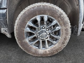 Chevrolet Silverado 2500 HD LTZ 2026 à Drummondville, Québec - 6 - w320h240px