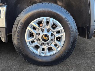 Chevrolet Silverado 2500HD LT 2023 à Drummondville, Québec - 6 - w320h240px