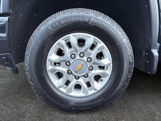 Chevrolet Silverado 2500HD LT 2024 à Drummondville, Québec - 6 - w320h240px