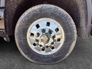 2026 Chevrolet Silverado 3500 HD HIGH COUNTRY DRW in Drummondville, Quebec - 6 - w320h240px