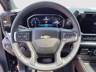 2026 Chevrolet Silverado 3500 HD HIGH COUNTRY DRW in Drummondville, Quebec - 11 - w320h240px