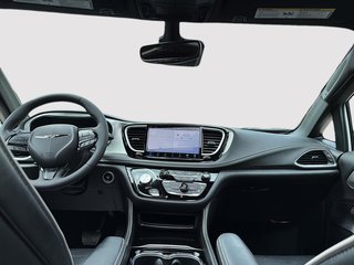 Chrysler Pacifica Limited S Apparence AWD 2024 à Drummondville, Québec - 12 - w320h240px