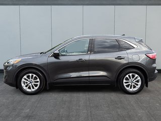 Ford Escape SE 2020 à Drummondville, Québec - 5 - w320h240px