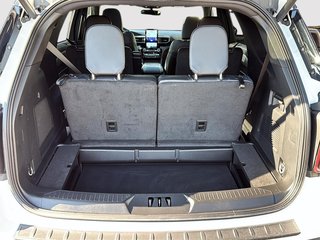 2023 Ford Explorer ST in Drummondville, Quebec - 6 - w320h240px