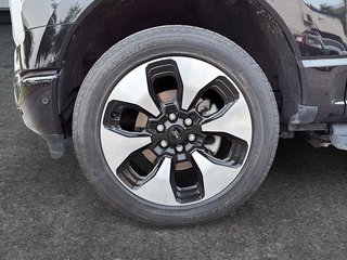 2023 Ford F-150 Lightning PLATINUM in Drummondville, Quebec - 6 - w320h240px