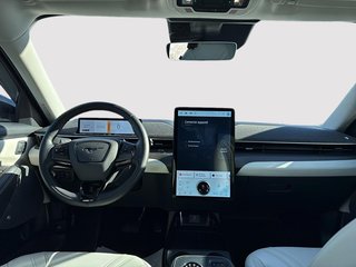 Ford Mustang Mach-E Premium 2021 à Drummondville, Québec - 11 - w320h240px