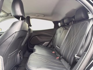 Ford Mustang Mach-E Select 2024 à Drummondville, Québec - 9 - w320h240px