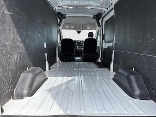 2024 Ford Transit Cargo Van in Drummondville, Quebec - 6 - w320h240px