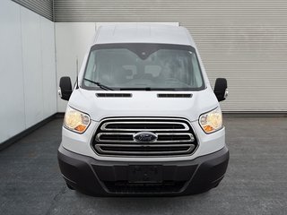 2019 Ford Transit Passenger Wagon in Drummondville, Quebec - 2 - w320h240px