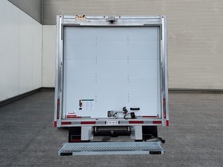 GMC Savana Commercial Cutaway  2025 à Drummondville, Québec - 3 - w320h240px