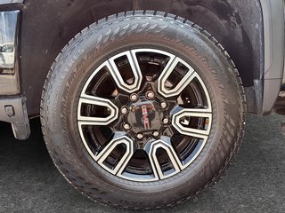 2023 GMC Sierra 2500HD AT4 in Drummondville, Quebec - 6 - w320h240px