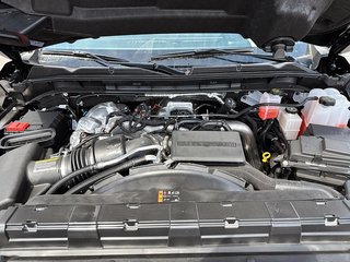 GMC Sierra 3500 HD SLE DRW 2026 à Drummondville, Québec - 7 - w320h240px